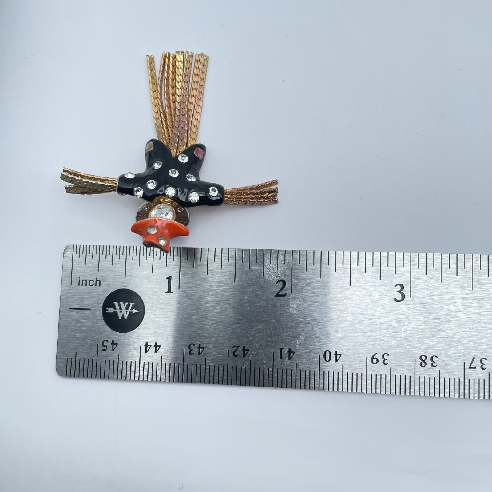 Vintage Y2K Scarecrow Gold Tone Enamel Rhinestone Fall Harvest Lapel Pin Jewelry - Thumbnail 8