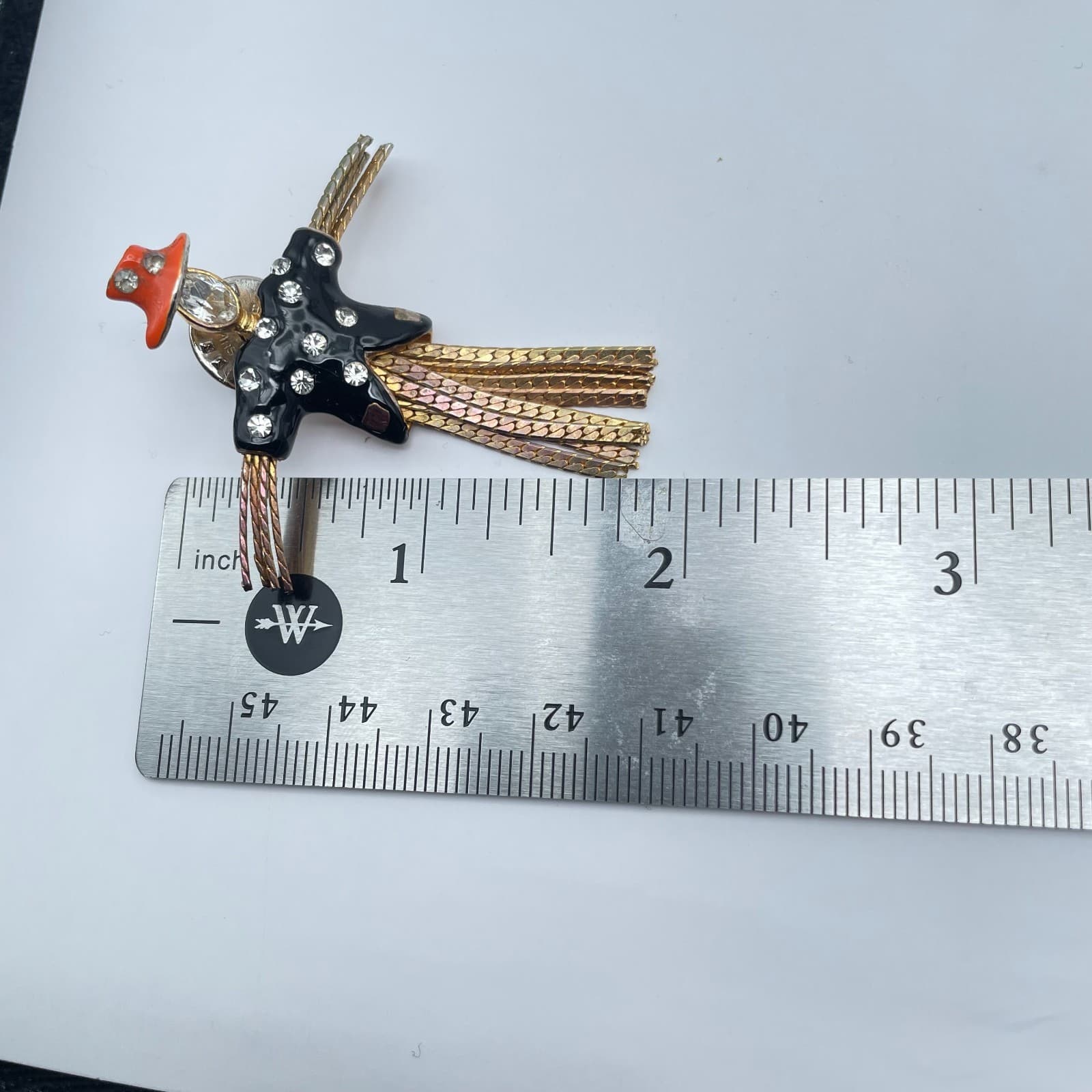 Vintage Y2K Scarecrow Gold Tone Enamel Rhinestone Fall Harvest Lapel Pin Jewelry - Thumbnail 7