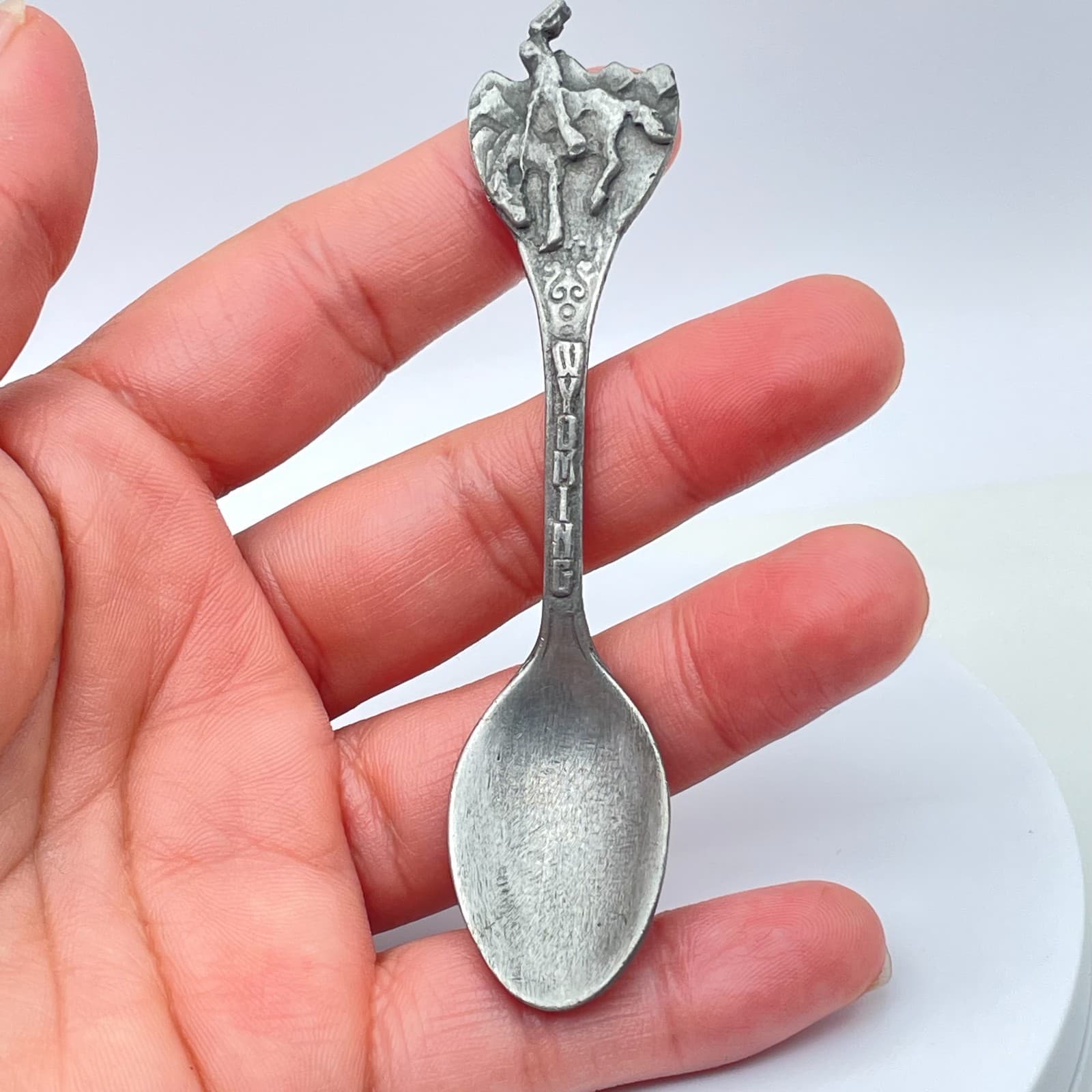 Vintage 90s Wyoming Studio Artworks Pewter Souvenir Spoon Bucking Horse Rider - Thumbnail 4