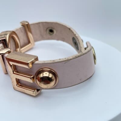 Valentine Gift Fashion Gold-Tone Classic Pink Vegan Leather "Love" Snap Bracelet - Thumbnail 3