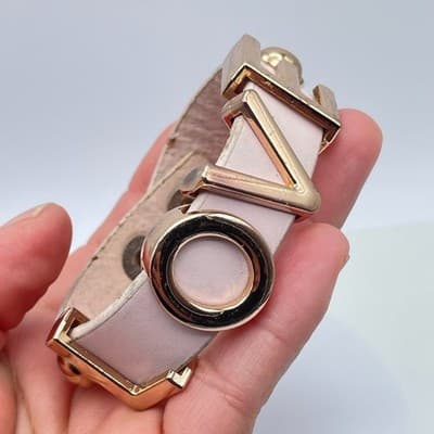 Valentine Gift Fashion Gold-Tone Classic Pink Vegan Leather "Love" Snap Bracelet - Thumbnail 9