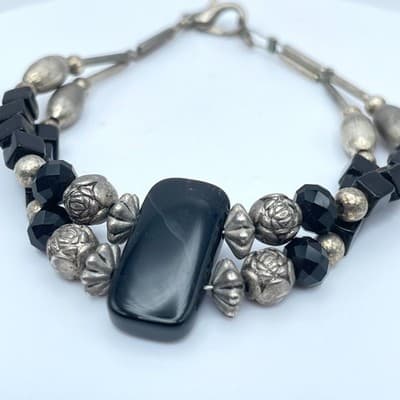 Vintage Silver-Tone Tribal Metal Black Onyx Beads Double Strand Lobster Bracelet - Thumbnail 4