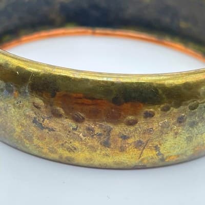 VTG Gold-Tone Hammered Metal Patina Finish Wide Cuff Bangle Stacking Bracelet - Thumbnail 3