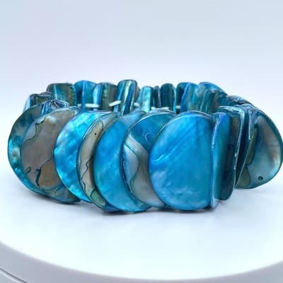 Nautical-Themed Elastic Cord Blue Iridescent Abalone Shell Tile Stretch Bracelet - Thumbnail 2