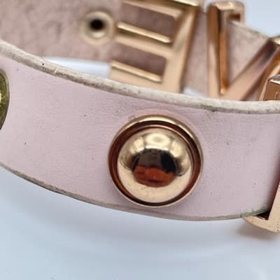 Valentine Gift Fashion Gold-Tone Classic Pink Vegan Leather "Love" Snap Bracelet - Thumbnail 6