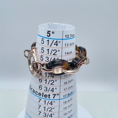 Vintage Rose Gold-Tone Crystal-Encrusted Tortoiseshell Link Toggle Bracelet - Thumbnail 8