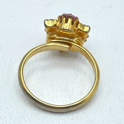 Vintage Gold-Tone Fashion Pink Faceted Prong Cluster Rhinestone Cocktail Ring - Thumbnail 4