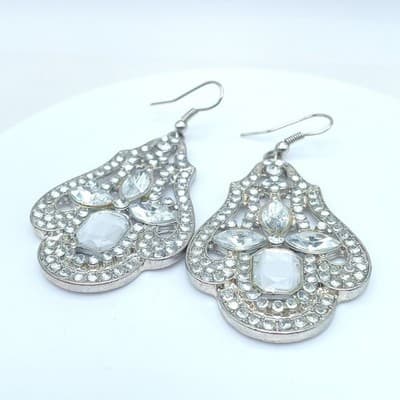 Silver-Tone Crystal Rhinestone Embellish Art Deco Style Chandelier Drop Earrings - Thumbnail 2