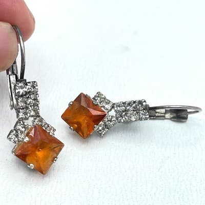 VTG Silver-Tone Rhinestone Amber-Colored Square-Cut Deep Glass Stud Earrings - Thumbnail 4