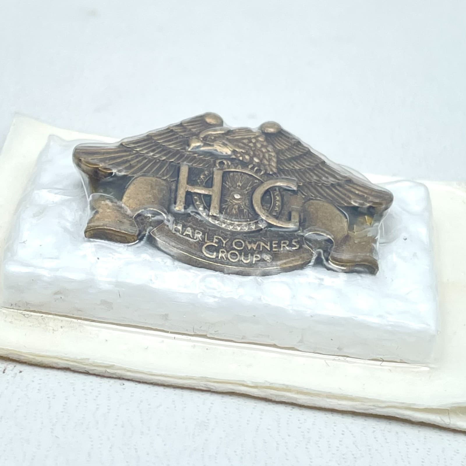 Harley-Davidson Owners Group Gold-Tone Eagle Shaped With Backing Card Brooch Pin - Thumbnail 3