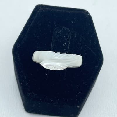 Vintage Handcrafted White Classic Fashion Leaf Feather-Carved Band Ring - Thumbnail 9