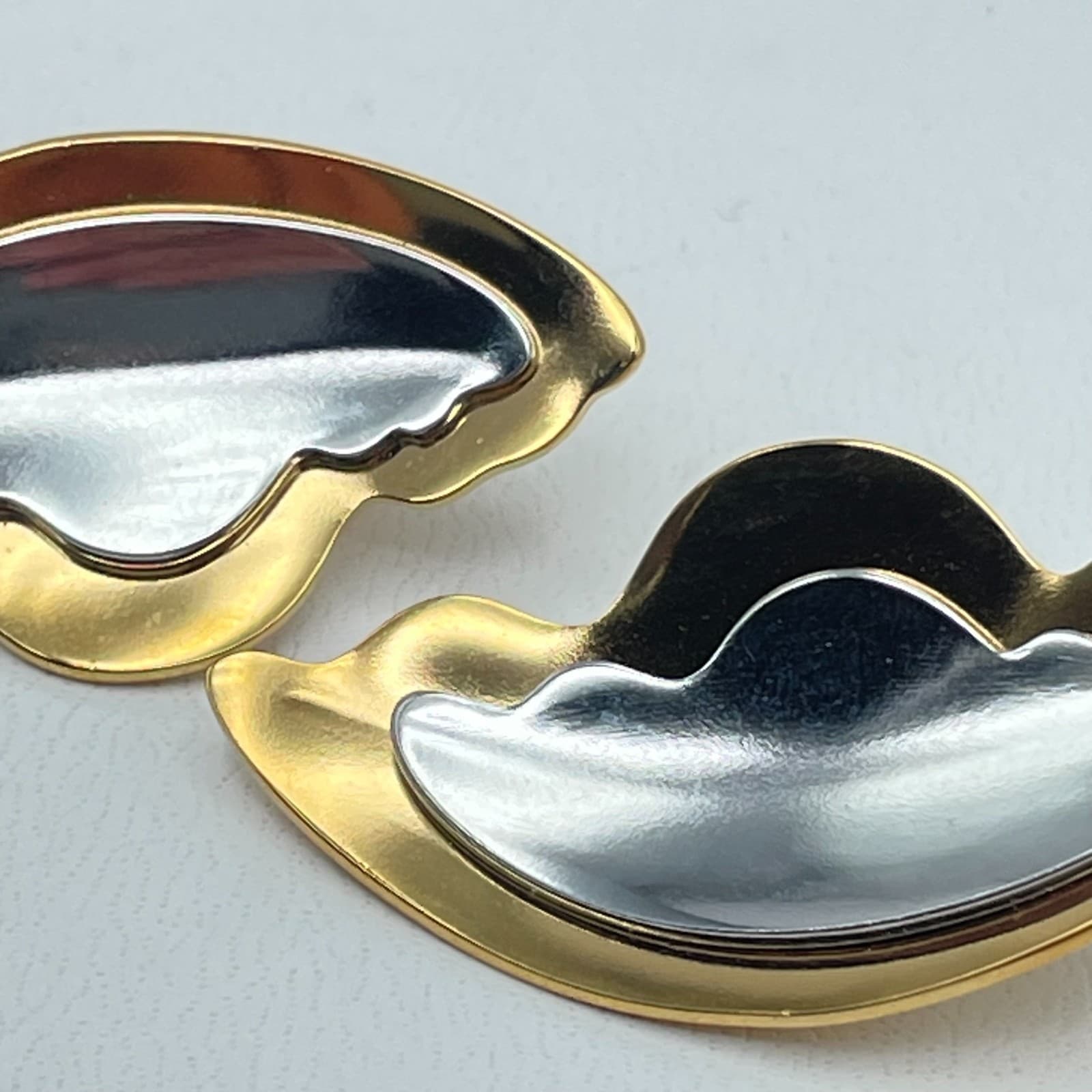 Modern 20s 80R Gold Tone Abstract Wave Geometric Statement Earrings Jewelry - Thumbnail 5