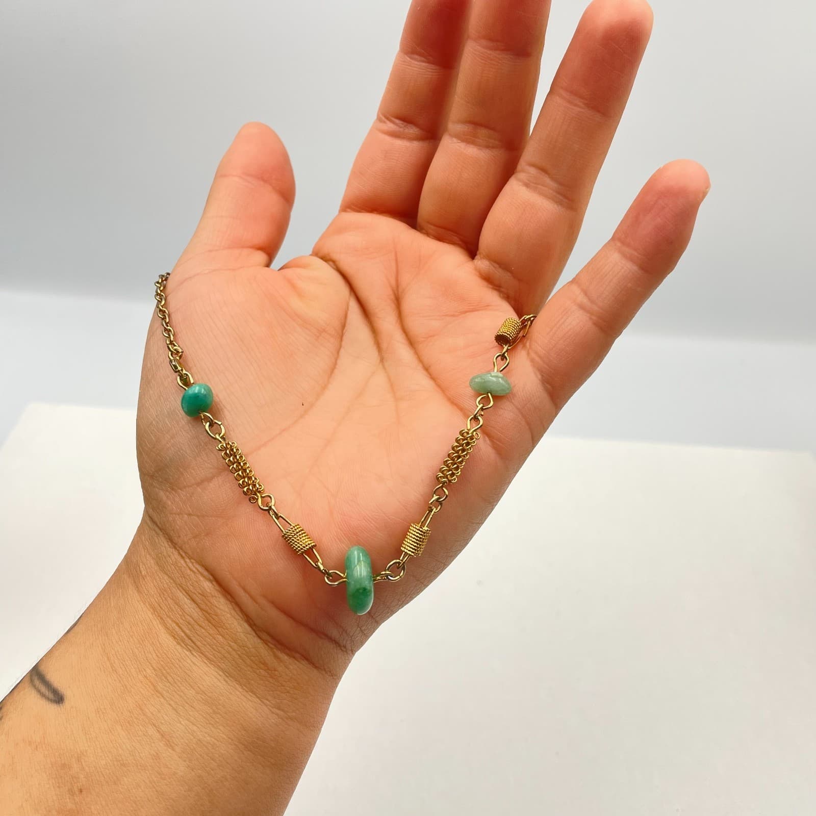 Vintage 90s Gold Tone Green Jadeite Glass Link Chain Bracelet Statement Jewelry - Thumbnail 4