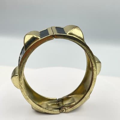Vintage 80s Gold Tone Black Enamel Pyramid Stud Hinge Bangle Bracelet Fashion - Thumbnail 5