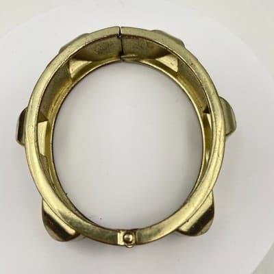 Vintage 80s Gold Tone Black Enamel Pyramid Stud Hinge Bangle Bracelet Fashion - Thumbnail 3
