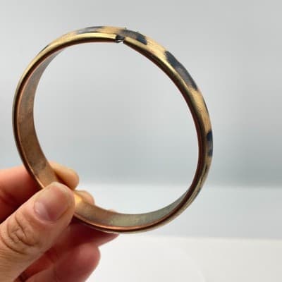 Vintage 90s Leopard Print Bangle Bracelet Gold Tone Boho Classic Fashion Jewelry - Thumbnail 7