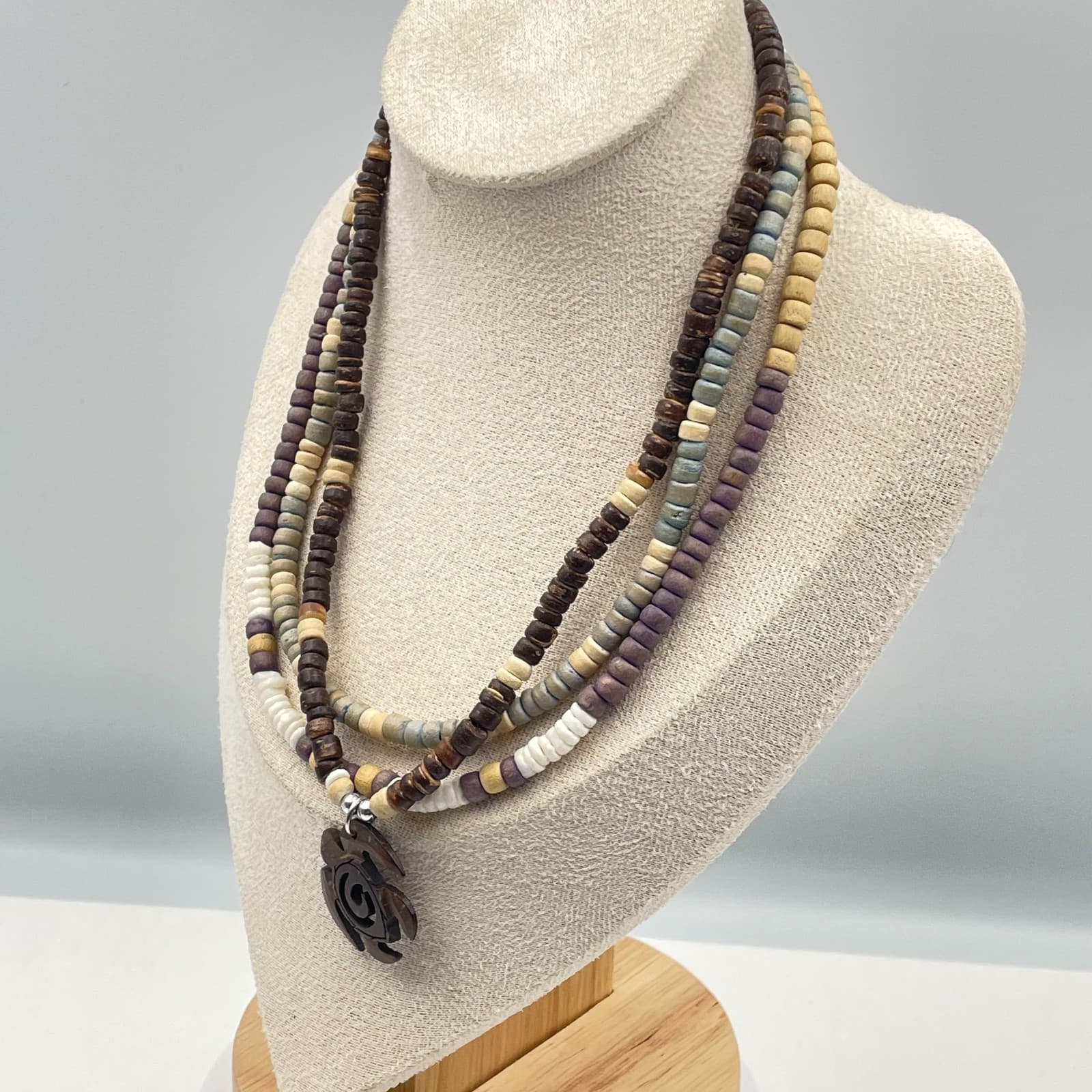 Vintage 90s Wood Bead Necklaces Set Brown Turtle Pendant Tropical Boho Jewelry - Thumbnail 6