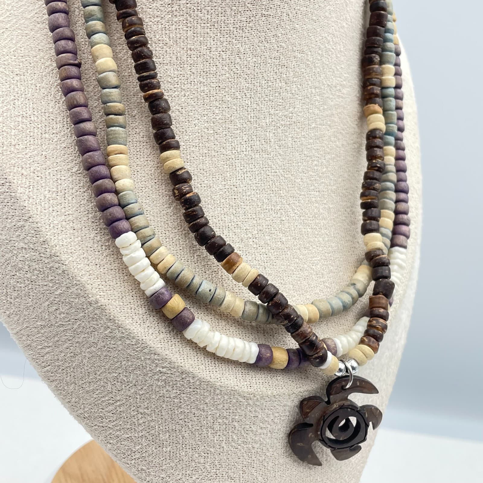 Vintage 90s Wood Bead Necklaces Set Brown Turtle Pendant Tropical Boho Jewelry - Thumbnail 7