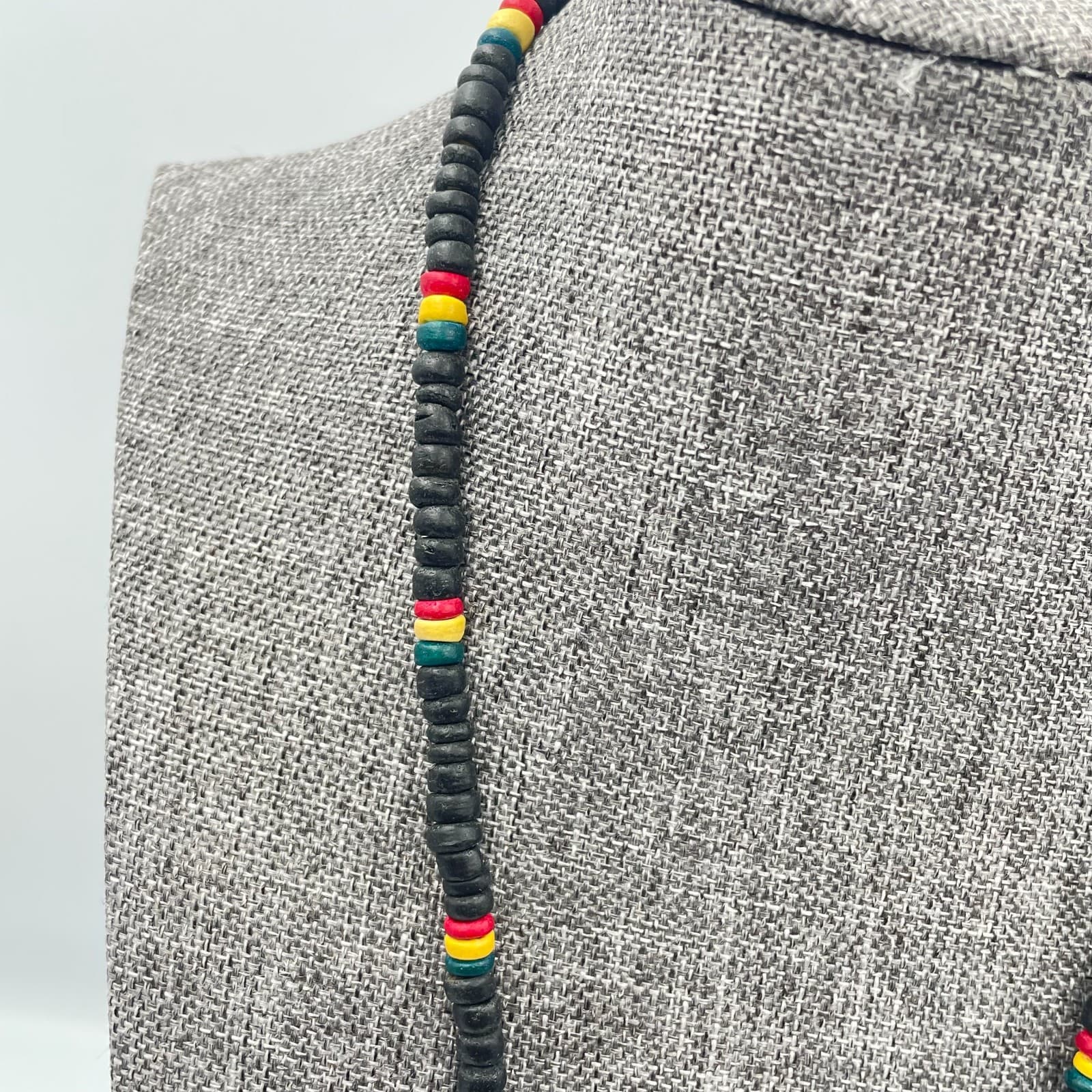Vintage 90s Boho Black Bead Necklace White Horn Pendant Rasta Colors Jewelry - Thumbnail 3