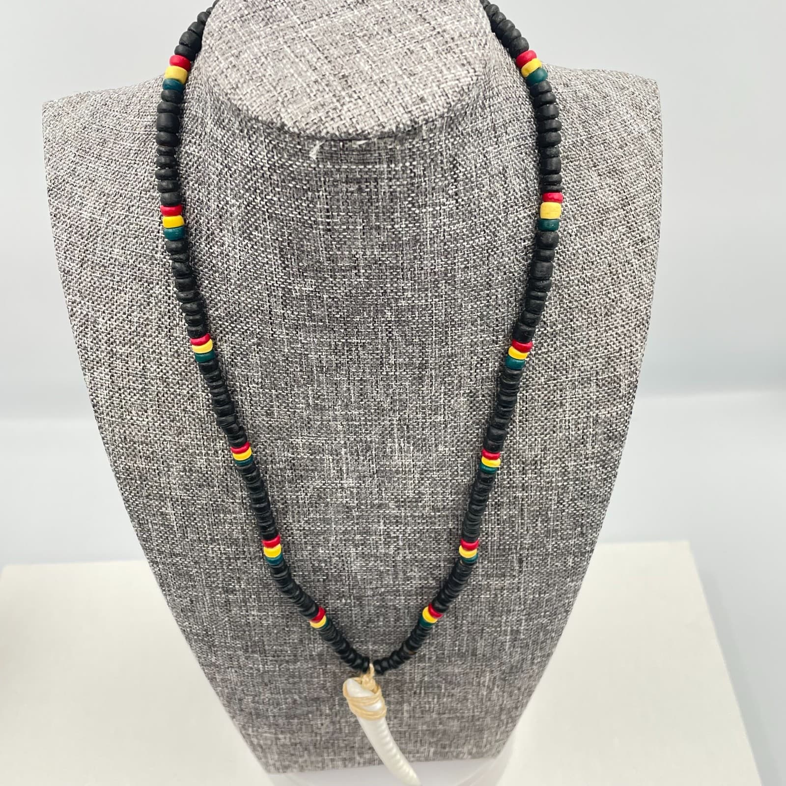Vintage 90s Boho Black Bead Necklace White Horn Pendant Rasta Colors Jewelry - Thumbnail 2