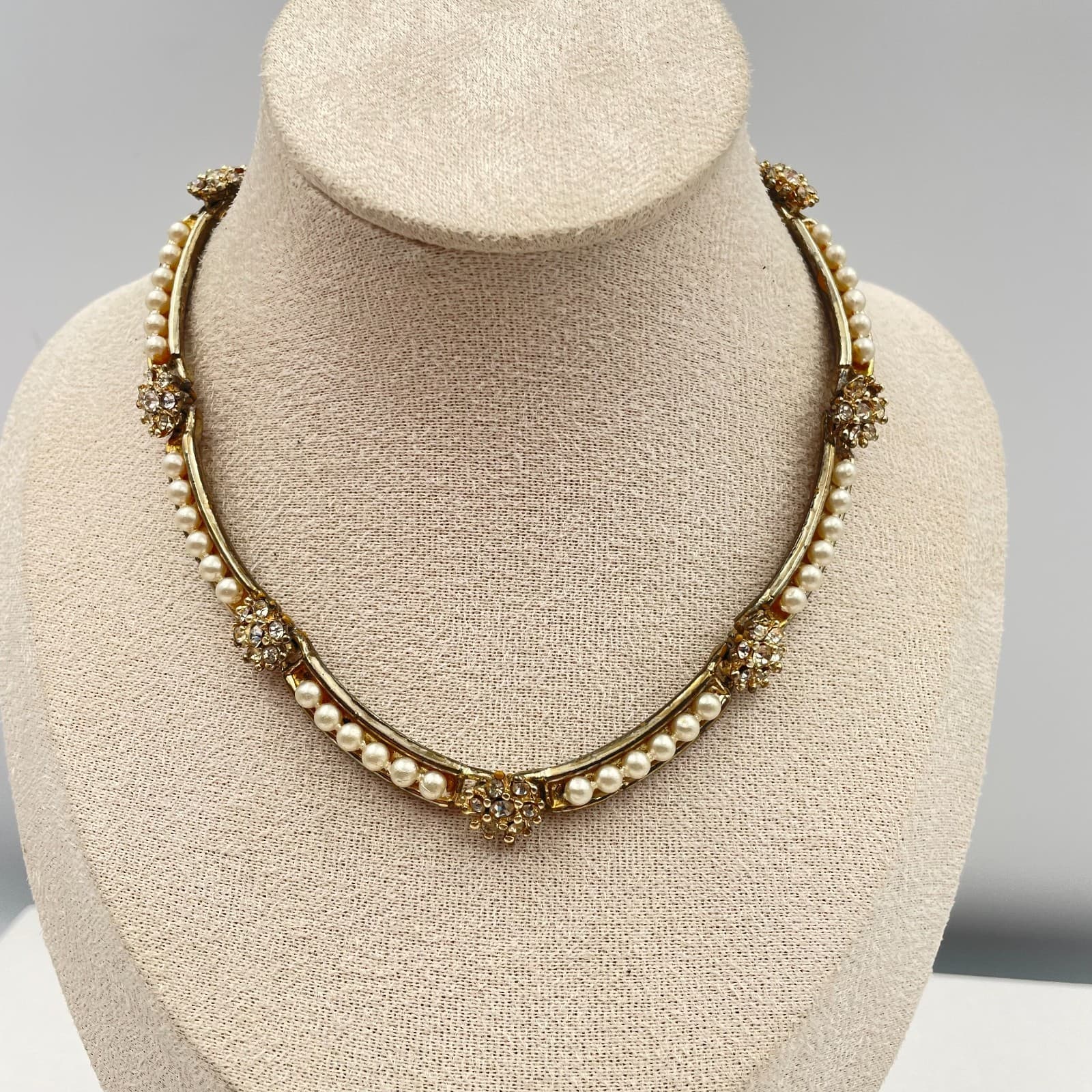 Vintage 90s Gold Tone Faux Pearl Glass Choker Necklace Women's Fashion Jewelry - Thumbnail 2