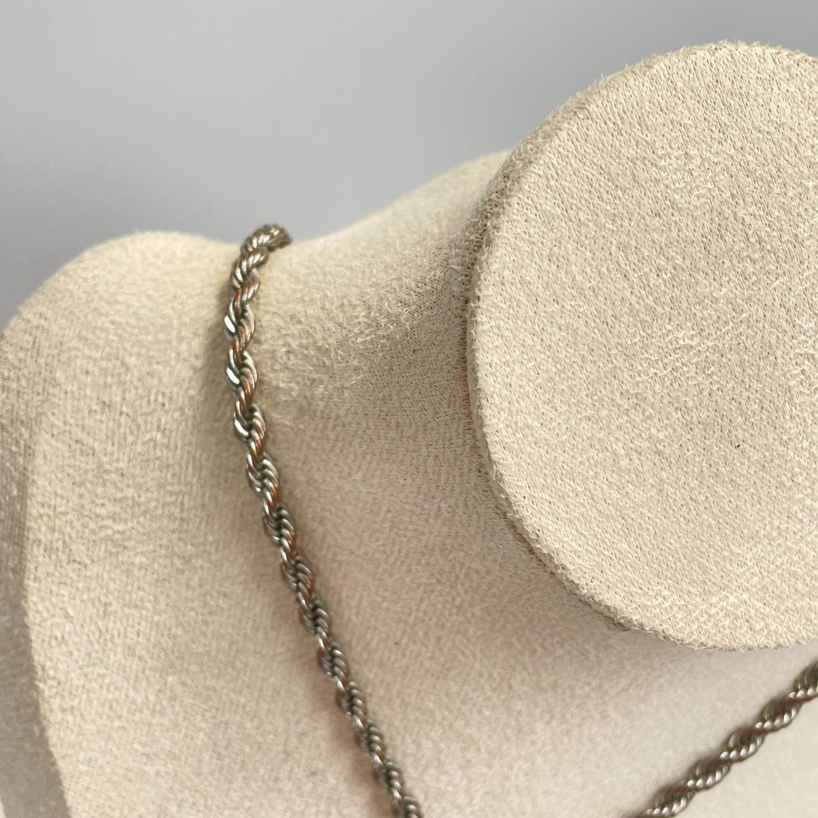 Vintage 90s Our Lady of Guadalupe Pendant Necklace SilverTone Rope Chain Jewelry - Thumbnail 2