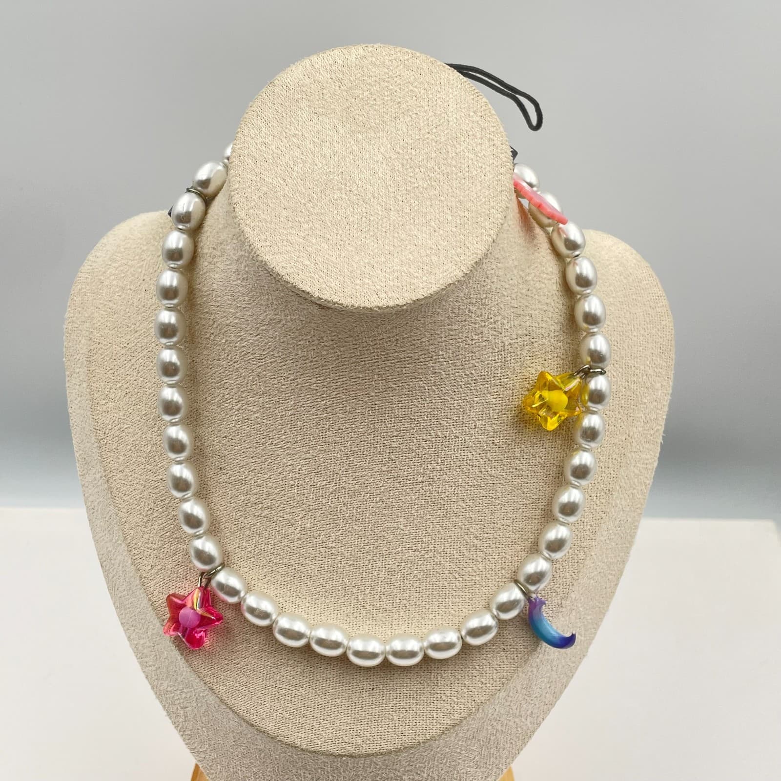 Sailor Moon x CASETiFY Pearl Phone Charm Strap Lanyard Star Moon Limited Edition - Thumbnail 3