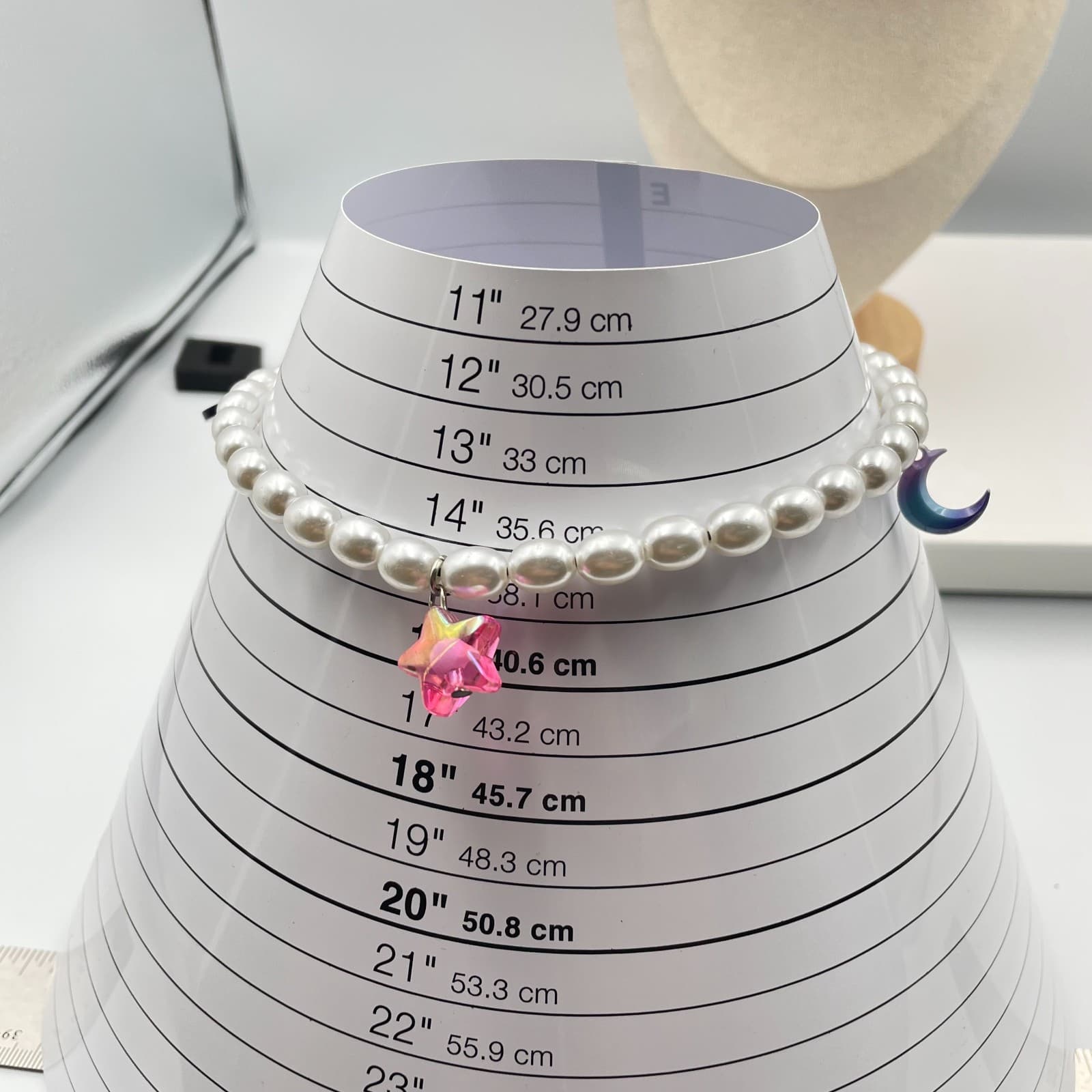 Sailor Moon x CASETiFY Pearl Phone Charm Strap Lanyard Star Moon Limited Edition - Thumbnail 10