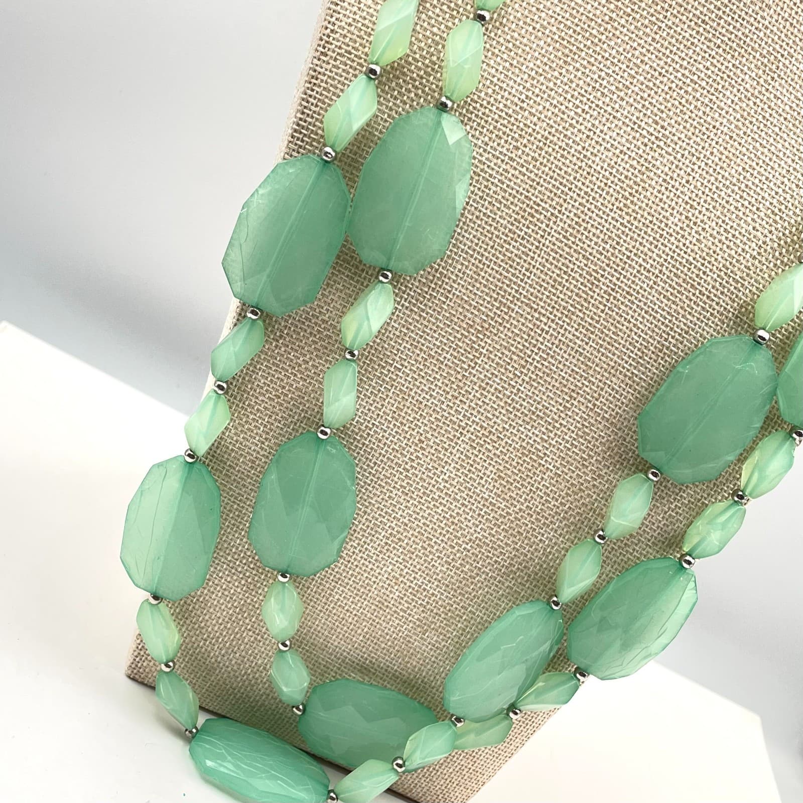 Vintage Green Beaded Double Strand Necklace Silver Tone Layered Chunky Statement - Thumbnail 5