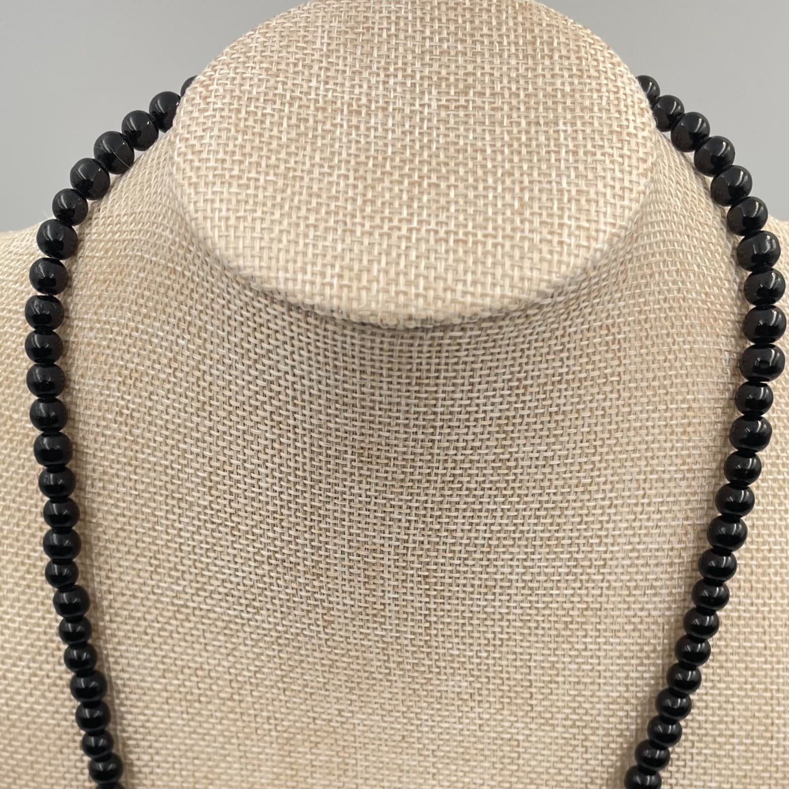 Vintage Black Onyx Glass Bead Statement Necklace Silver Tone Boho Ethnic Tribal - Thumbnail 2