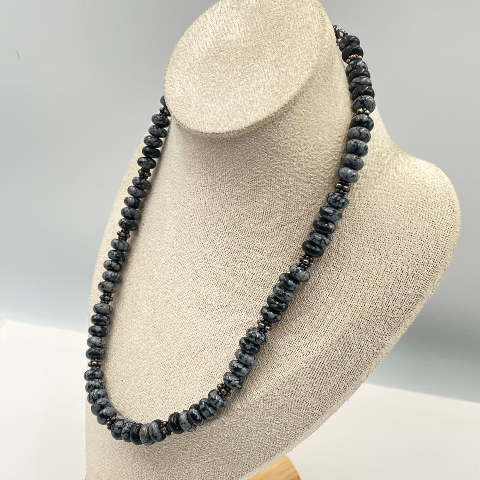Vintage Snowflake Obsidian Necklace Women 16" Black Grey Excellent Beaded Toggle - Thumbnail 6