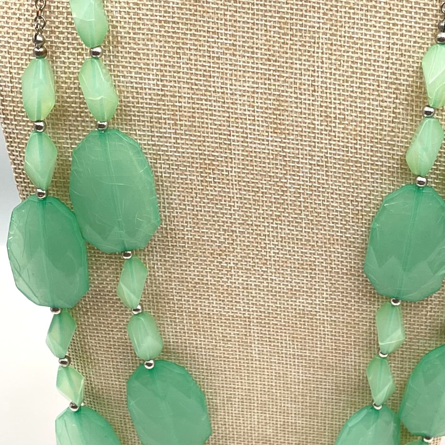 Vintage Green Beaded Double Strand Necklace Silver Tone Layered Chunky Statement - Thumbnail 2