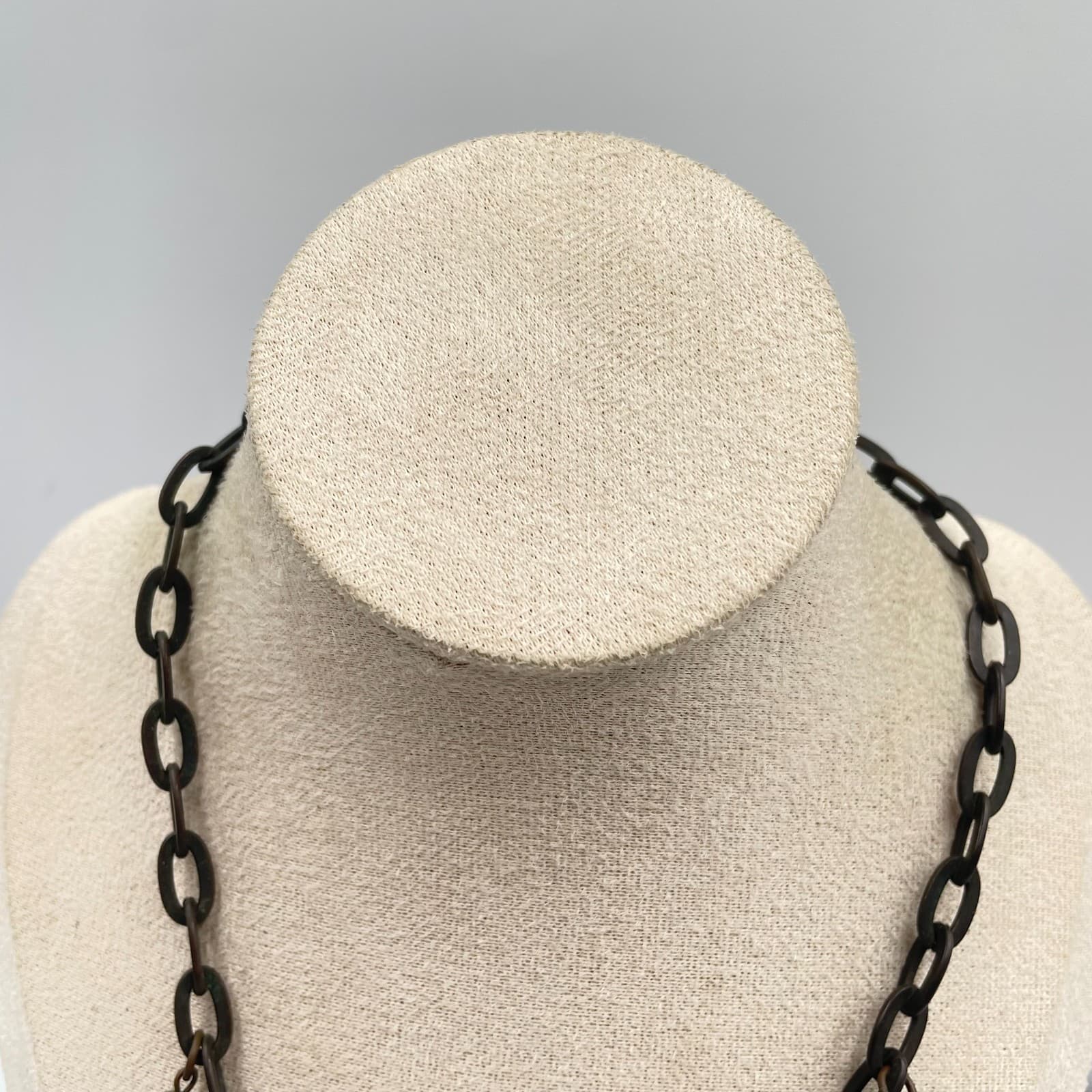 Vintage Mixed Media Charm Necklace Bronze Tone Chain Faceted Glass Resin Chunky - Thumbnail 2