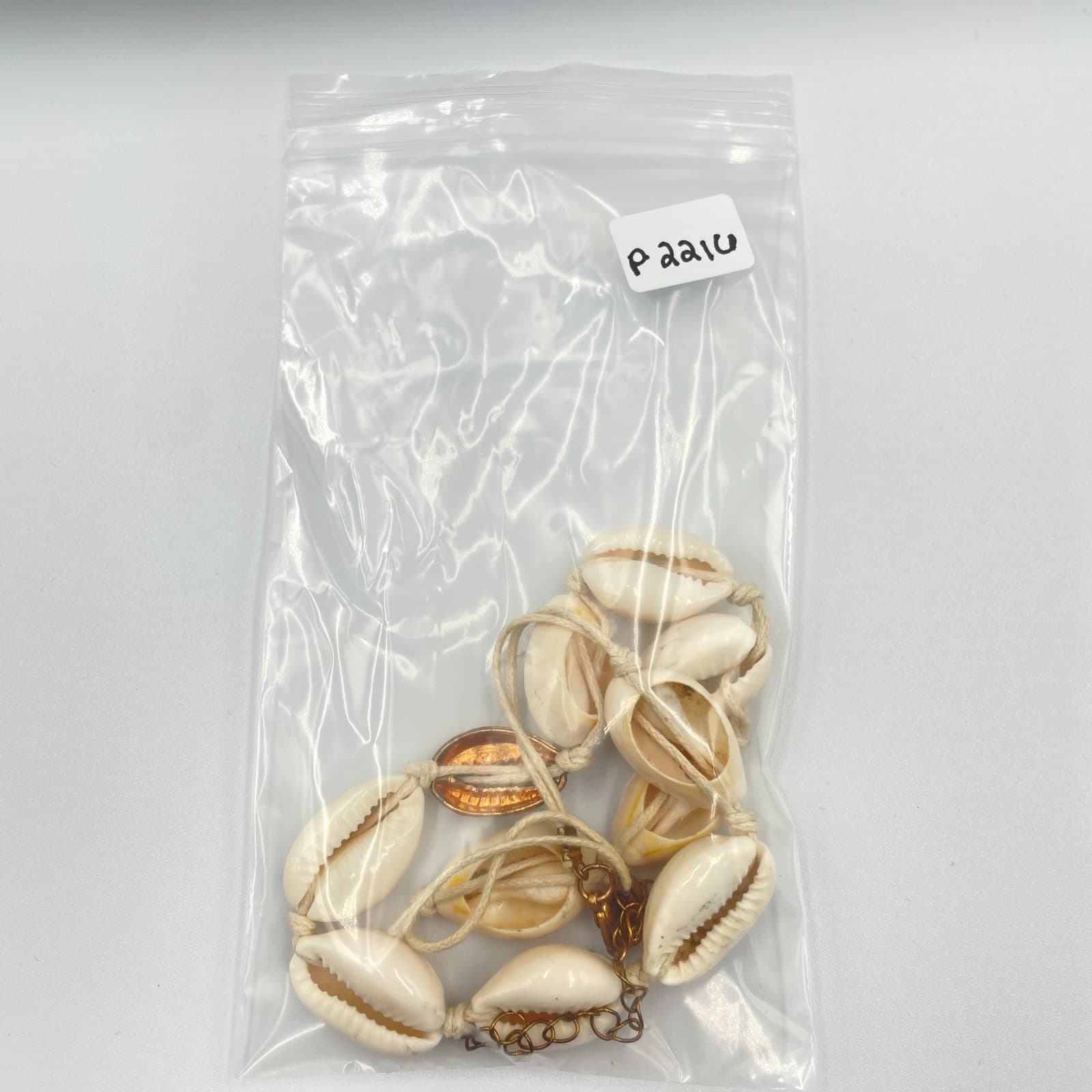 VTG Boho Natural Cowrie Shell Necklace Gold Accent Bead Beach Nautical Choker - Thumbnail 8