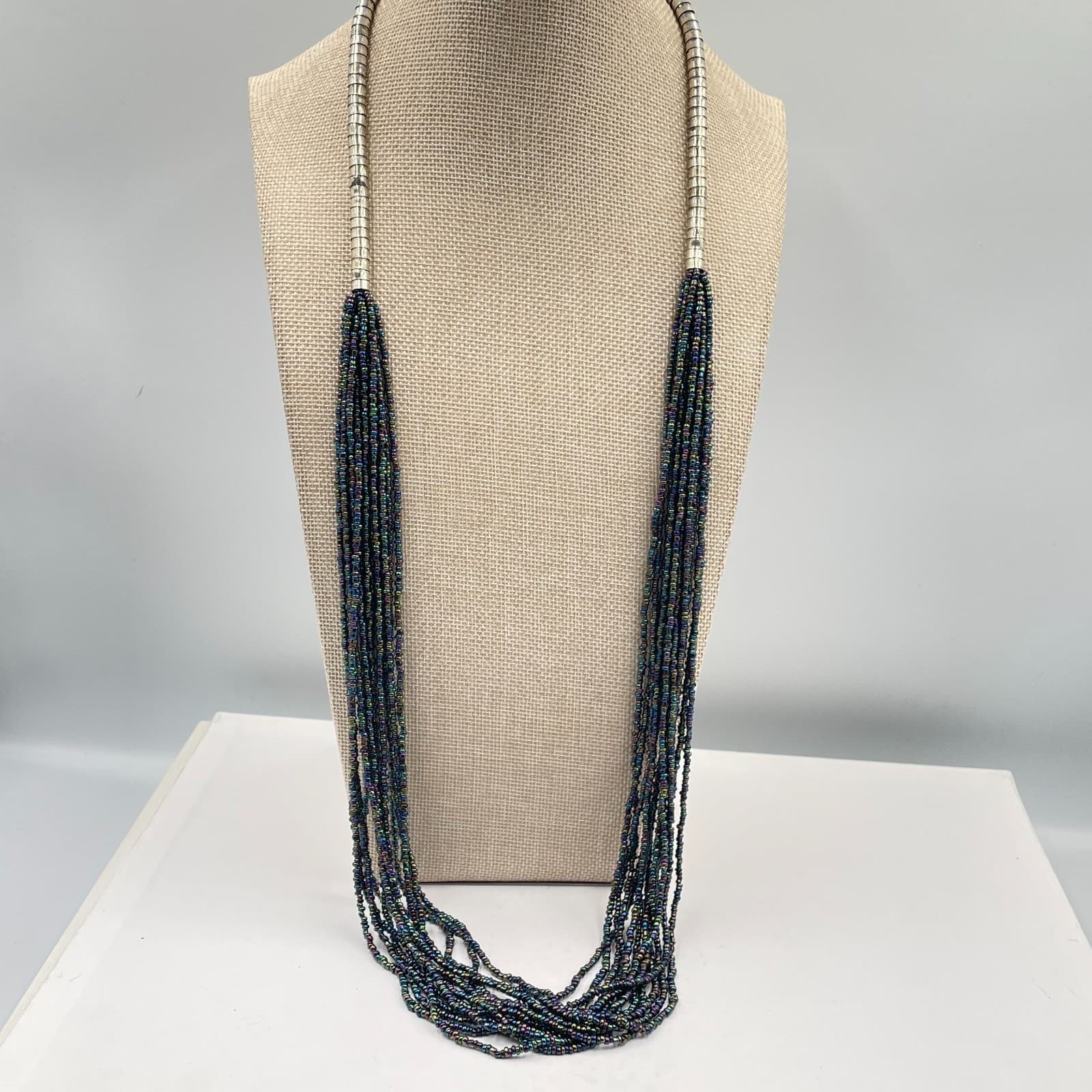 Vintage Multi Strand Liquid Silver Tone Necklace Iridescent Black Seed Bead Boho - Thumbnail 5