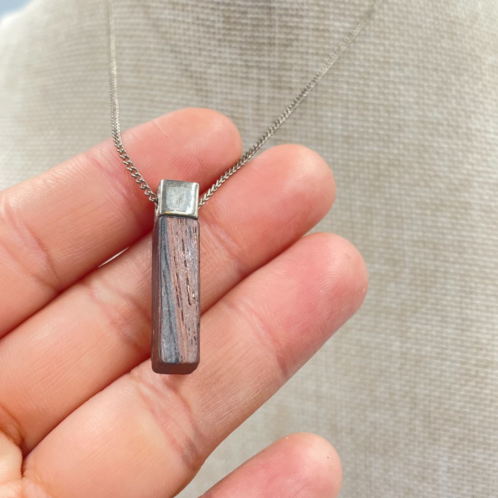 Vintage MCM Hand Carved Exotic Wood Bar Pendant Necklace Minimalist Jewelry - Thumbnail 4