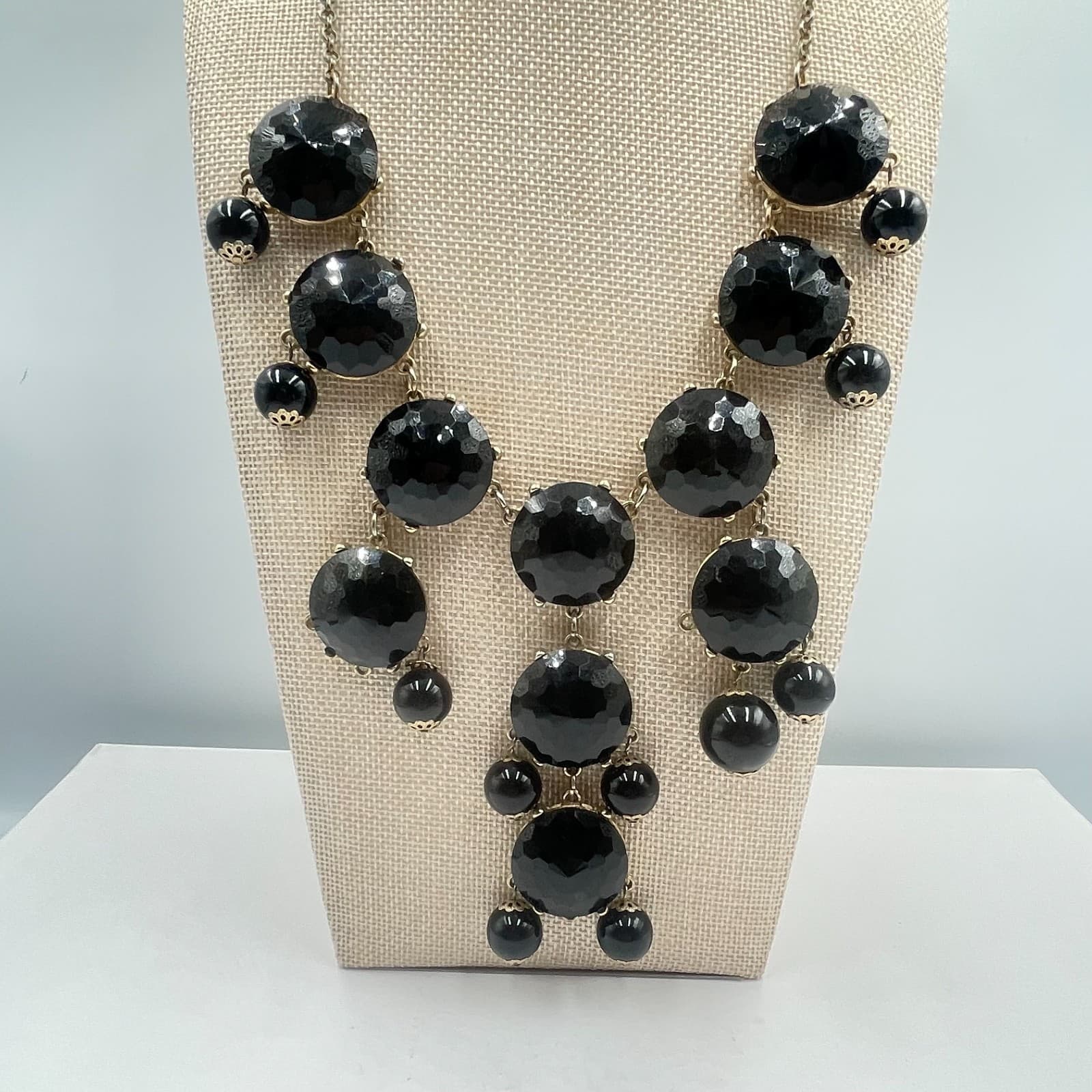 Vintage Black Faceted Statement Necklace Gold Tone Bib Chunky Drop Collar Beads - Thumbnail 3