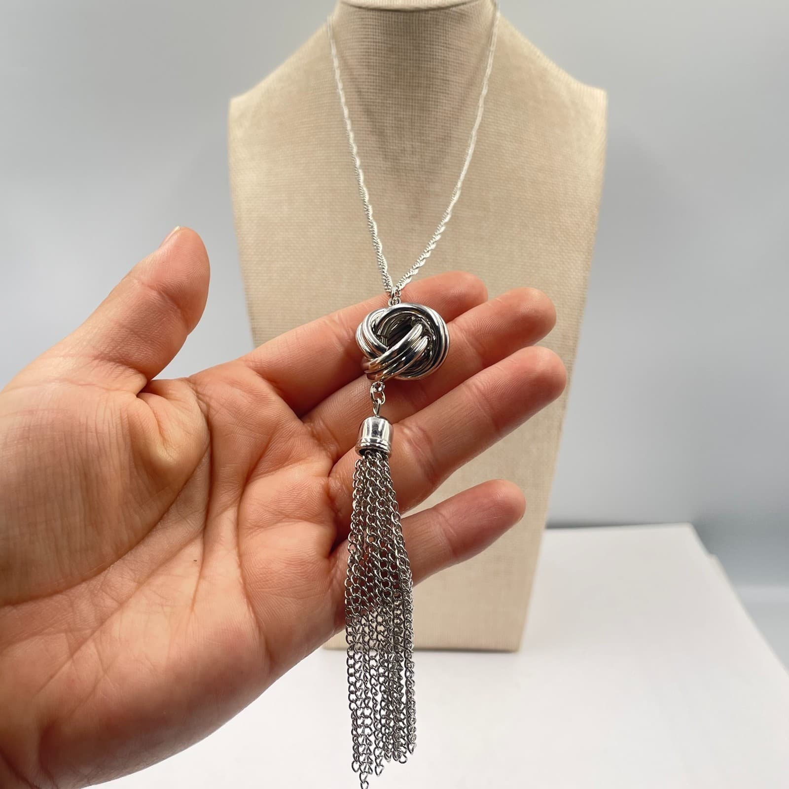VTG Silver Knot Tassel Necklace Multi Strand Chain Statement Pendant Boho Women - Thumbnail 4