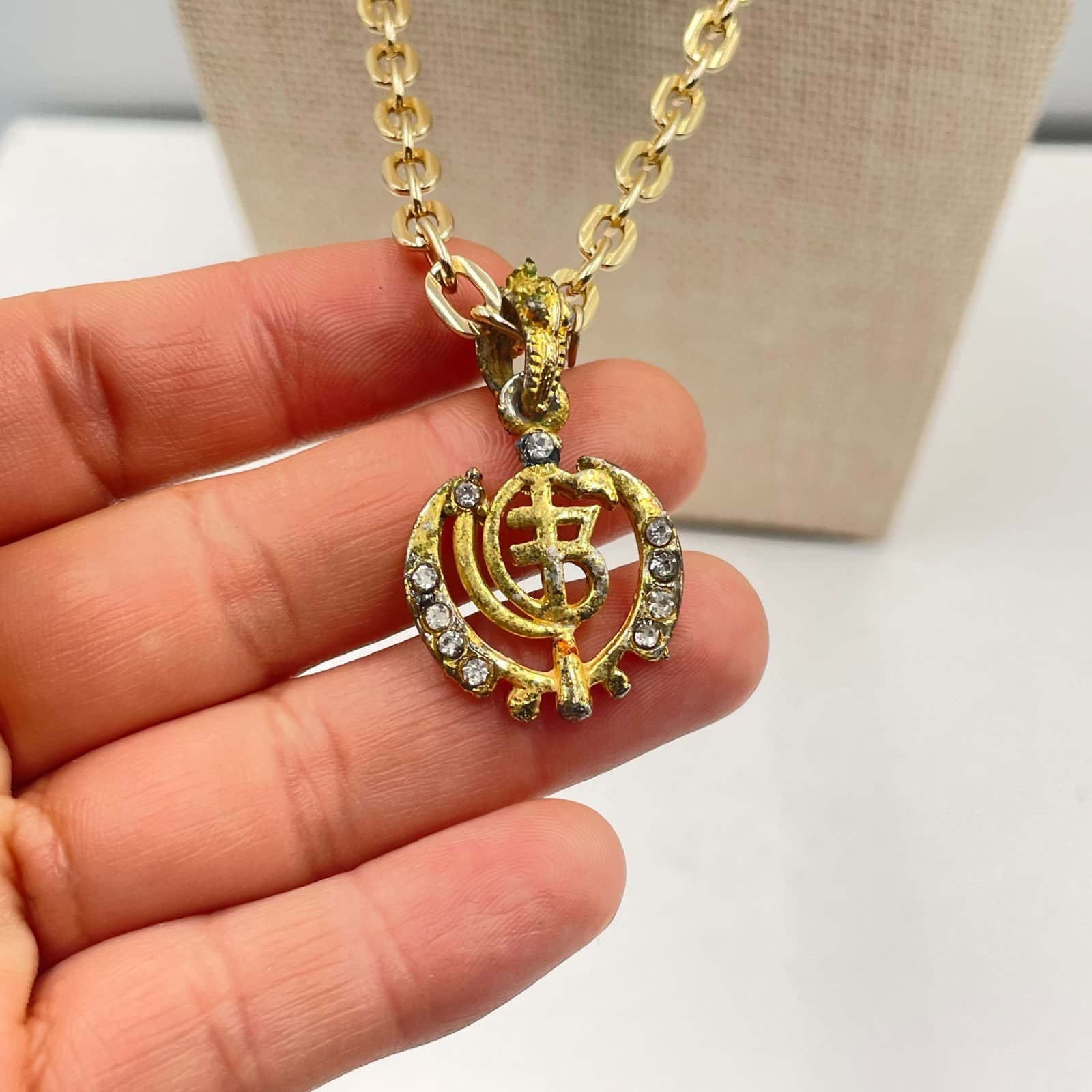 Vintage Gold Khanda Pendant Necklace Sikh Ikon Hip Hop Bling Rhinestone Jewelry - Thumbnail 4