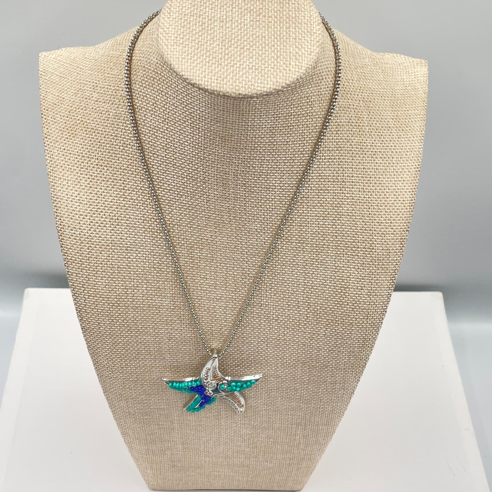 Vintage Chicos Starfish Necklace Silver Tone Blue Teal Beaded Coastal Nautical - Thumbnail 6