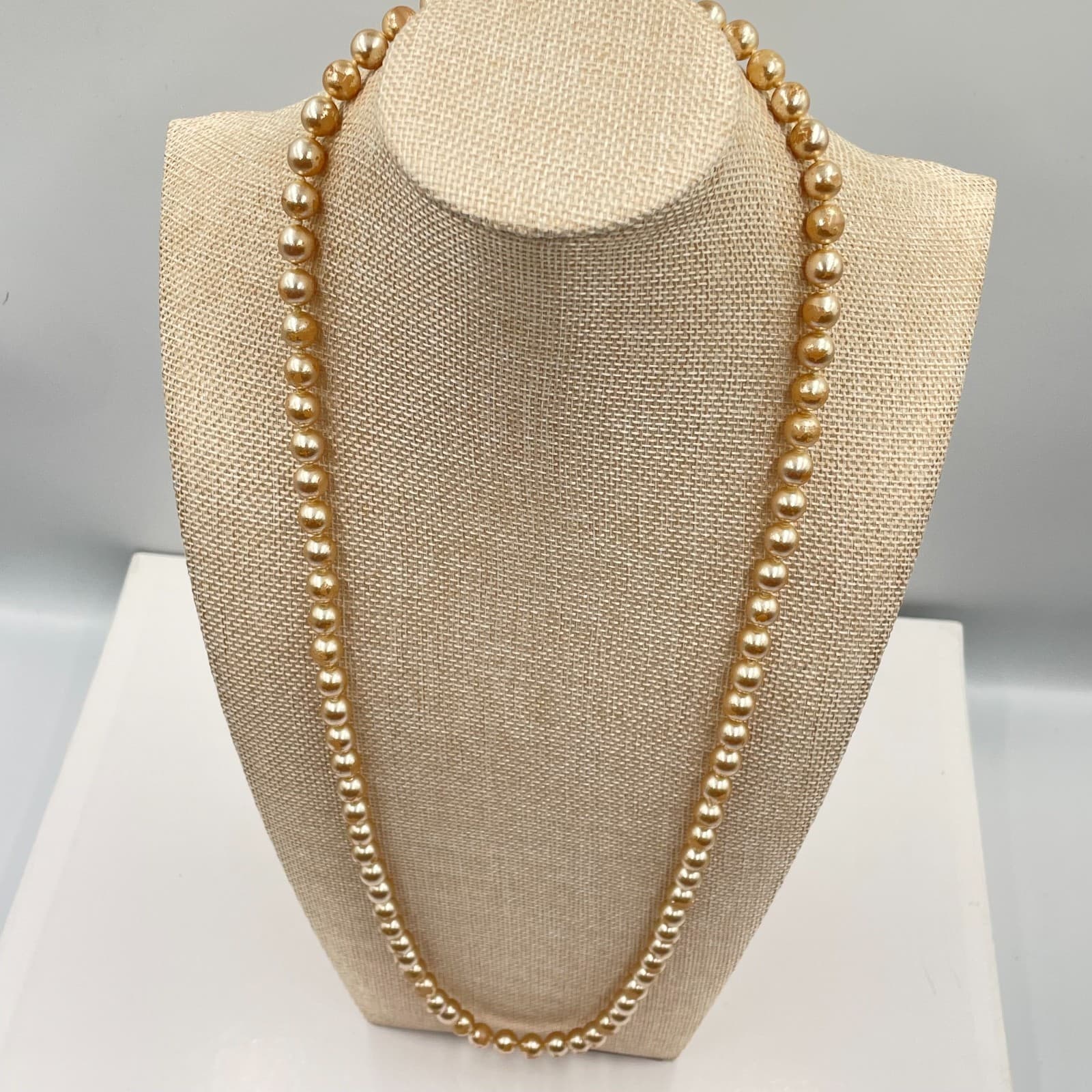 Vintage Champagne Glass Pearl Necklace 30” Opera Length Gold Tone Filigree Clasp - Thumbnail 4