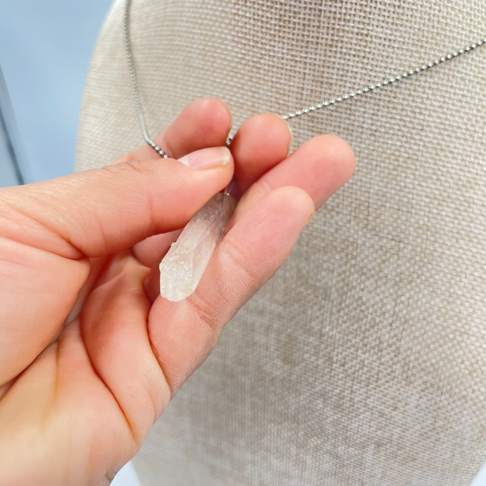 Vintage Raw Clear Quartz Crystal Point Pendant Necklace Silver Ball Chain 24" - Thumbnail 4