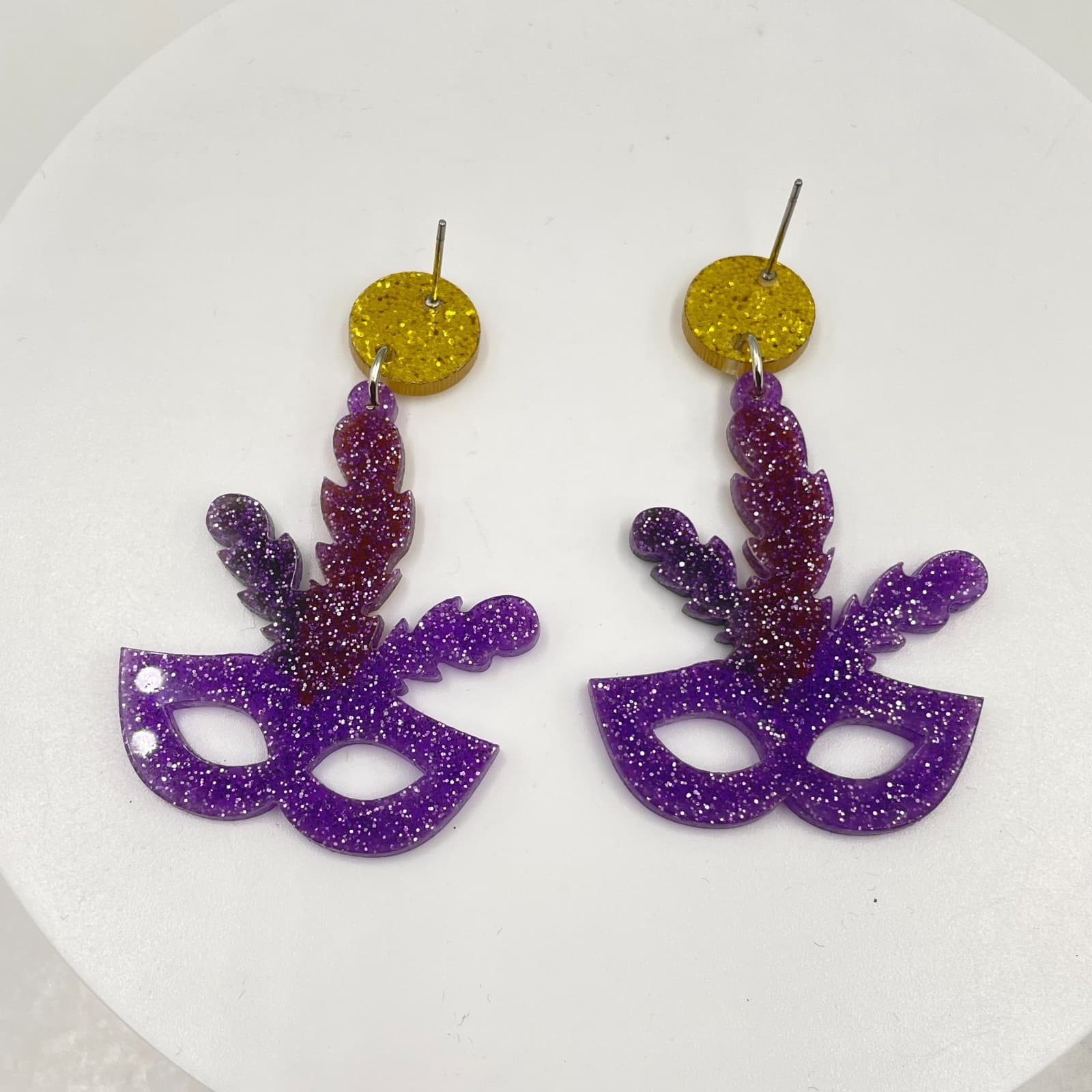Traditional Mardi Gras Purple Yellow Masquerade Glitter Mask Dangle Earrings - Thumbnail 9