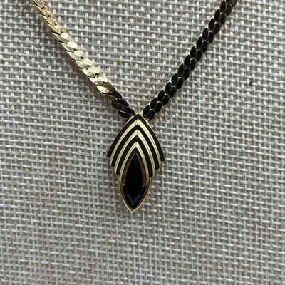 Vintage 1980s Gold Chevron Snake Chain Necklace Black Onyx Pendant Statement 18" - Thumbnail 3