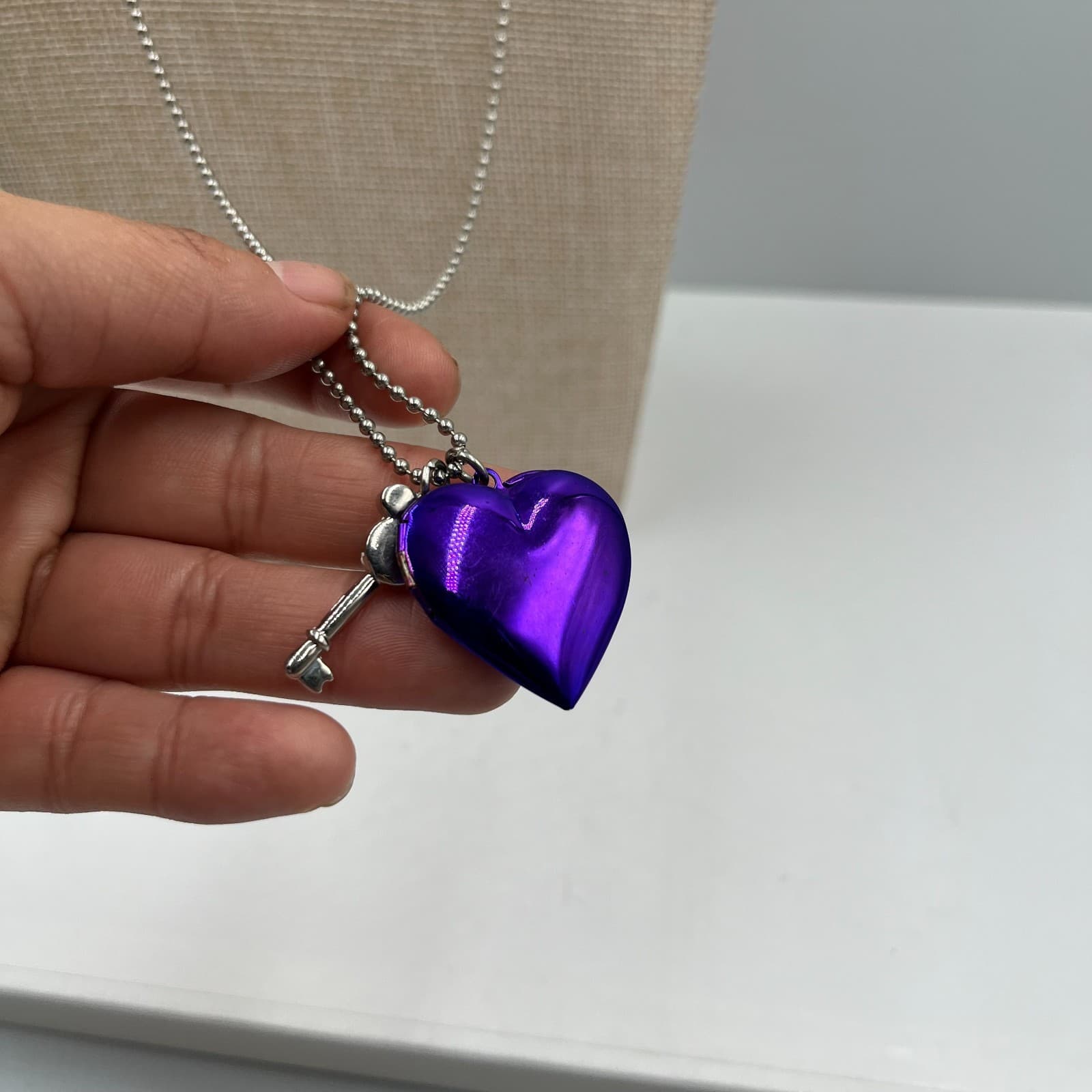 Vintage Disney Mickey Mouse Purple Heart Locket Necklace & Key Charm Gold Tone - Thumbnail 2