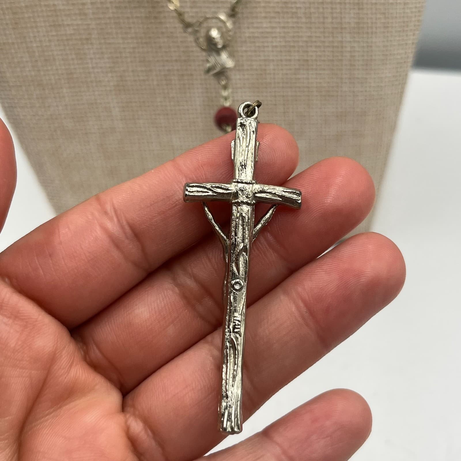 Vintage Catholic Rosary Red Glass Beads Silver Tone Crucifix Italy Prayer Cross - Thumbnail 5