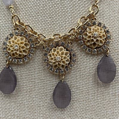 Vintage Plunder Gold Tone Necklace Lavender Beads Rhinestone Floral Bib Charm - Thumbnail 5