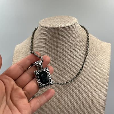 Vintage Style Silver Tone Black Onyx Style Pendant Necklace Ornate Rope Chain - Thumbnail 5