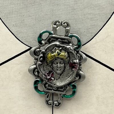 Vintage Mervyn's Partners Button Covers Art Nouveau Victorian Lady Enamel Set 4 - Thumbnail 3