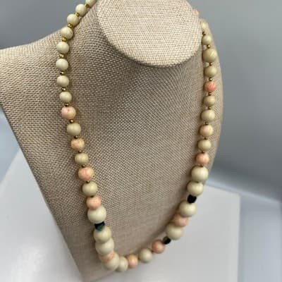 Vintage Pink Splatter Cream Beaded Necklace Aurora Borealis Crystal Accent 24" - Thumbnail 5